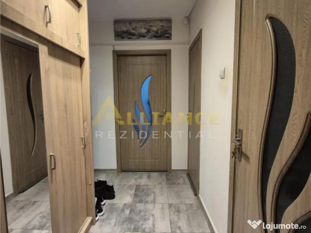 Dristor-Apartament 3 Camere-Gata de Mutare 