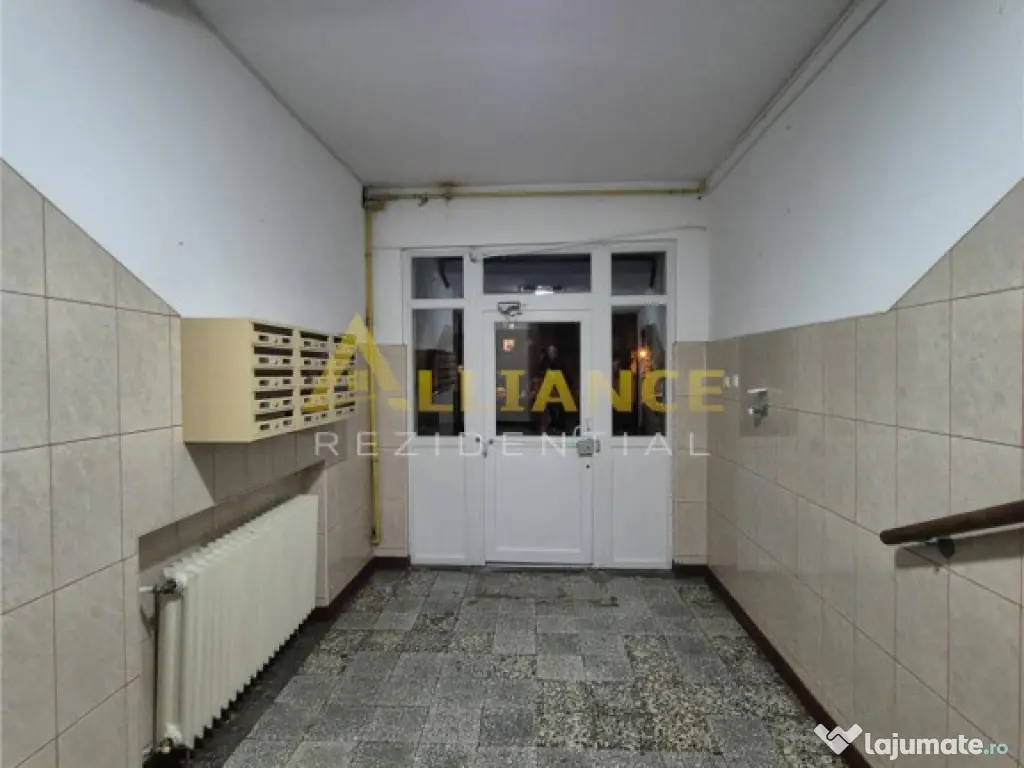 Dristor-Apartament 3 Camere-Gata de Mutare 