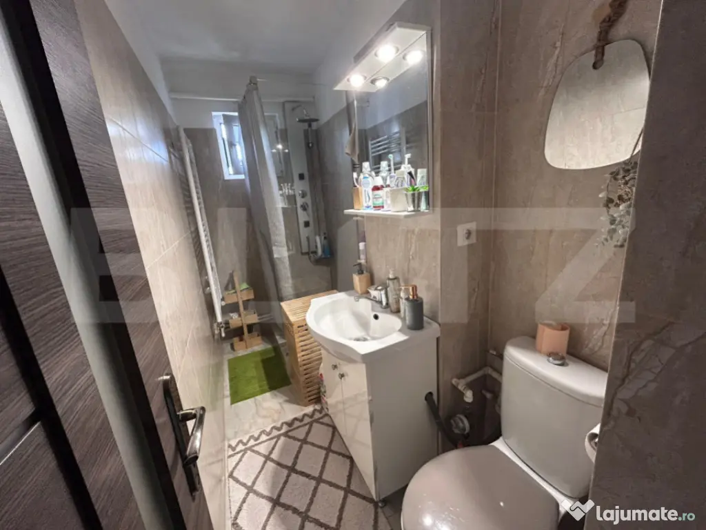 Apartament cu 2 camere, 42 mp, Craiovita Noua 