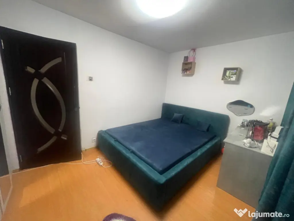 Apartament 2 camere, 54 mp, zona Craiovita Noua 