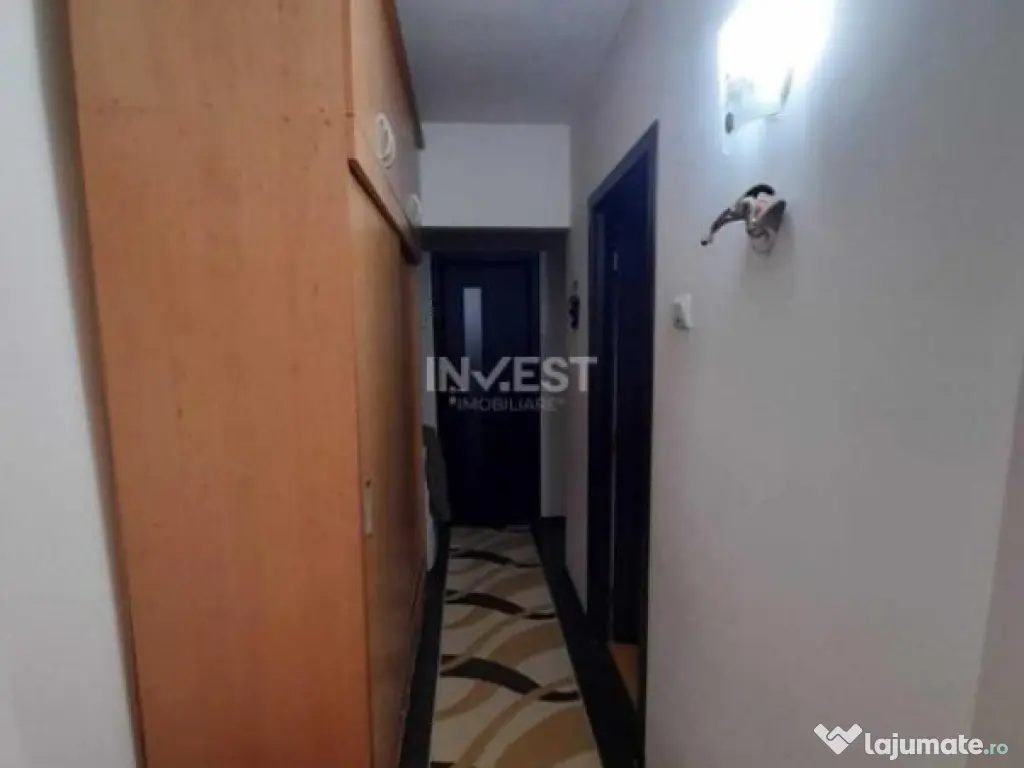 Apartament 3 camere- zona Dacia 