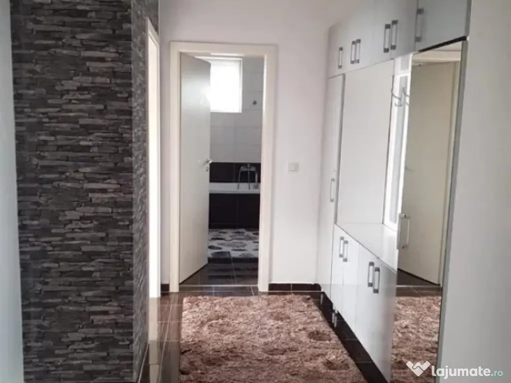 Apartament 2 camere 58 mp, etaj intermediar, cu loc de parca 