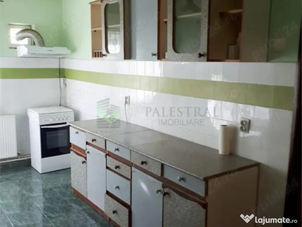 Apartament 2 camere Racadau,decomandat ,bl vila,124500 Euro 