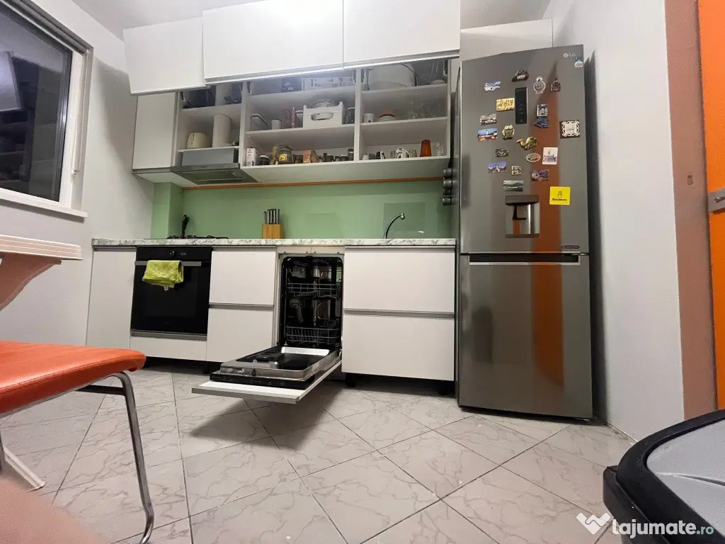 Apartament 2 camere, Baba Novac, cu privesliste spre Parcul IOR. 