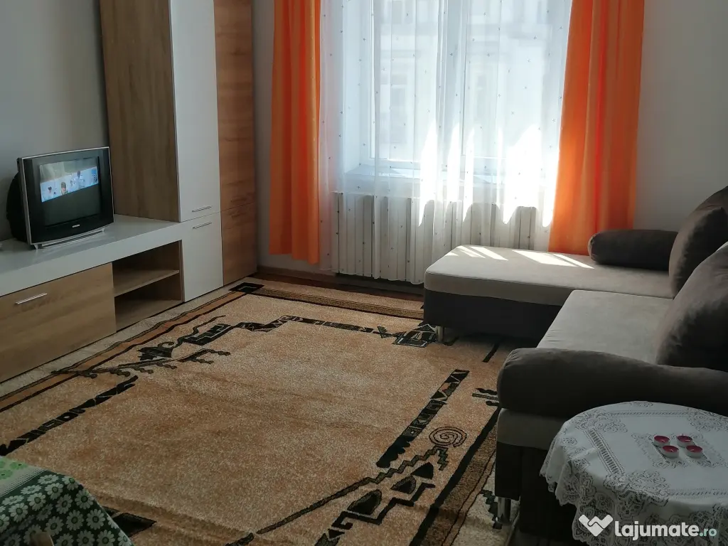 Inchiriez garsoniera ultracentral