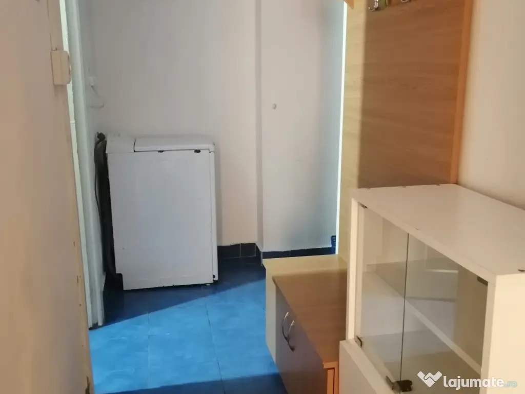 Inchiriez garsoniera ultracentral