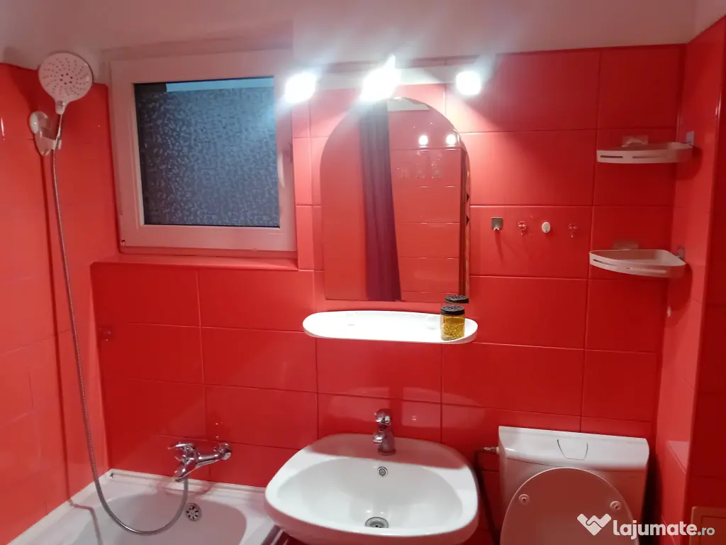 Ap 2 Cam Posta Maratei 45mp la cheie mobiat utilat renovat centrala