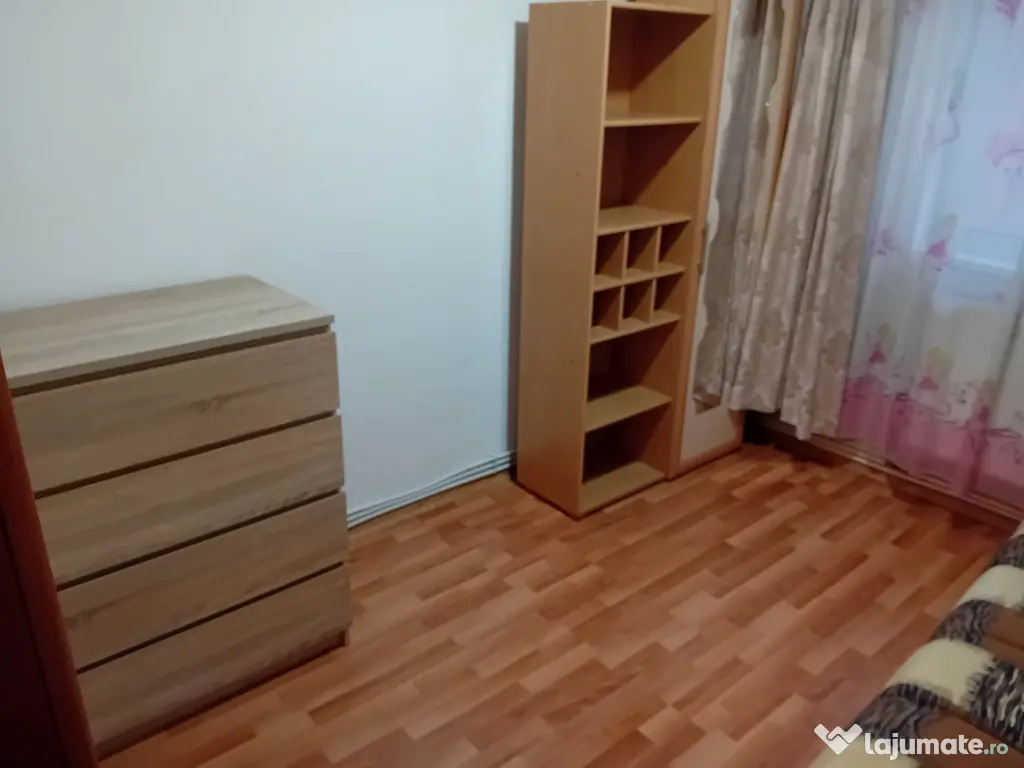 Ap 2 Cam Posta Maratei 45mp la cheie mobiat utilat renovat centrala