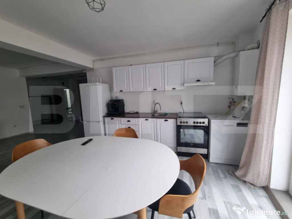 Apartament 3 camere, 2 bai, 77mp, terasa, bloc nou, zona Cor 