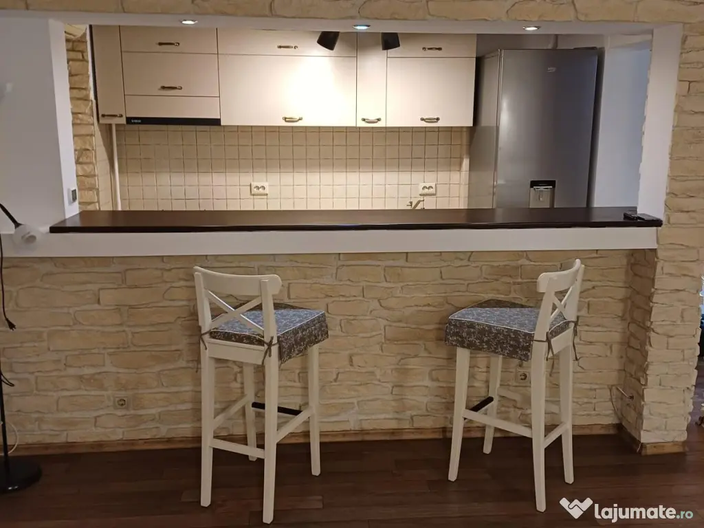 Vând garsonieră zona Nerva Traian-Timpuri Noi 