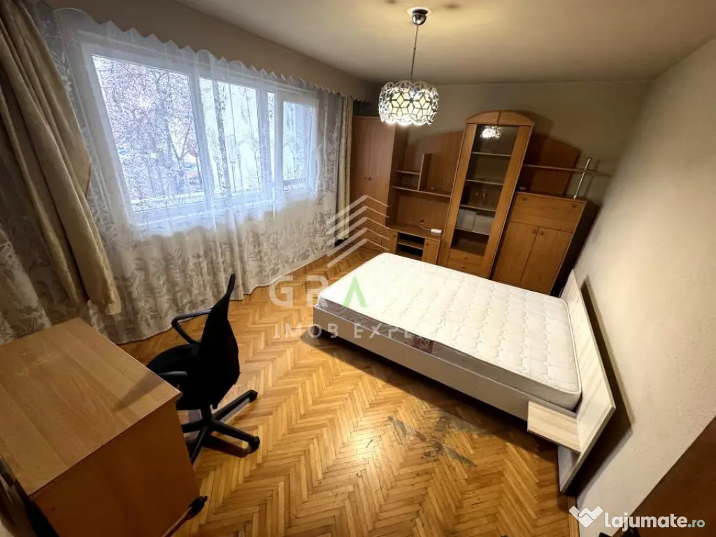 3 camere decomandate | 72 mp | Balcon | Etaj 1 | Manastur | 