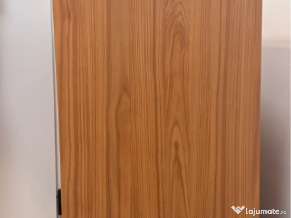 Mobila cuier dulap pal 