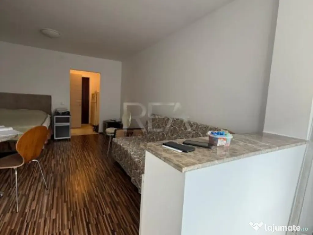 Titan Garsonieră Renovată|10min de Metrou Grigorescu