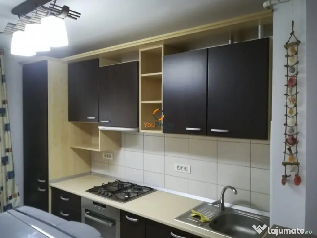 Decomandat 2 camere etaj 1 Zona Spitalul Judetean 