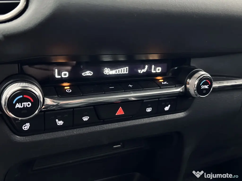 Mazda CX-30 SKYACTIV-X 2.0 M-Hybrid 