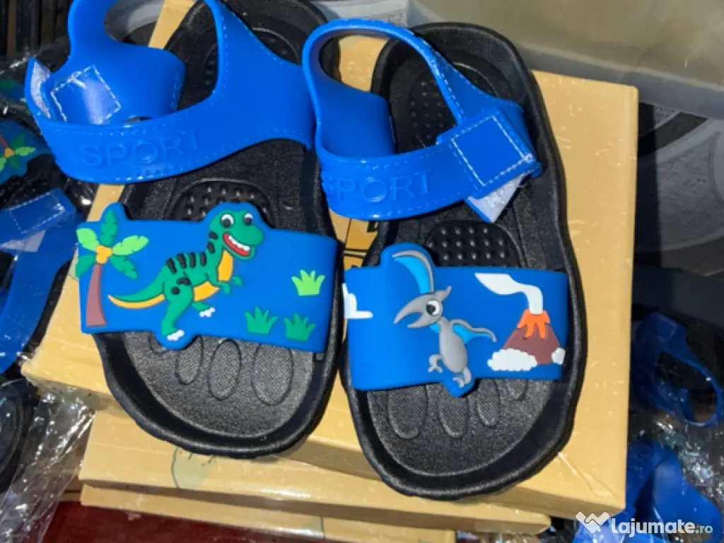 Incaltaminte fetite/baietei