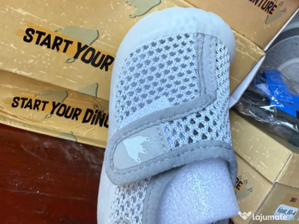 Incaltaminte fetite/baietei