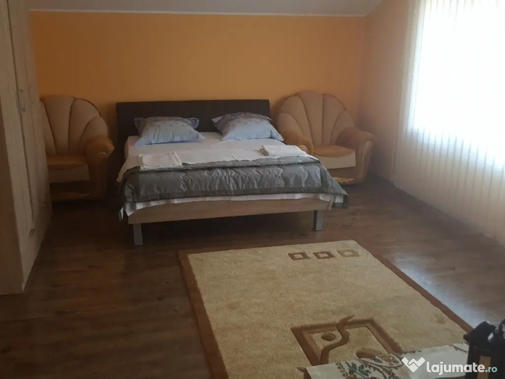 Mamaia Sat – Vila P+2 mobilata si utilata 