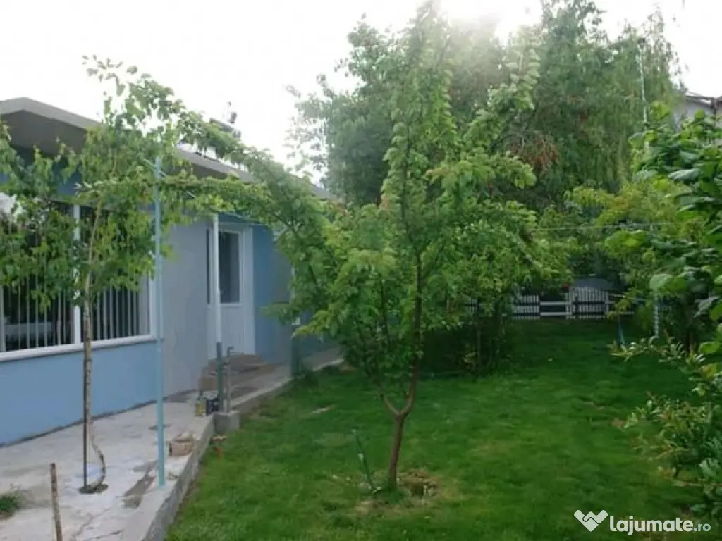 Mamaia Sat – Vila P+2 mobilata si utilata 