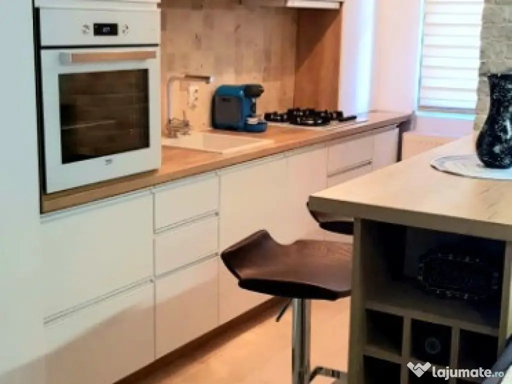 Zona Decebal,Ap.3 cam,Centrala,parcare subterana! 