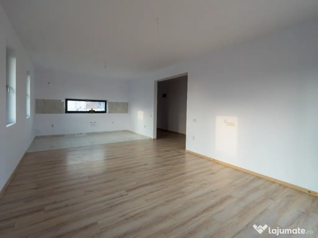 Casa individuala finalizata 4 camere Dimieni-Balotetsi, 510 mp curte 