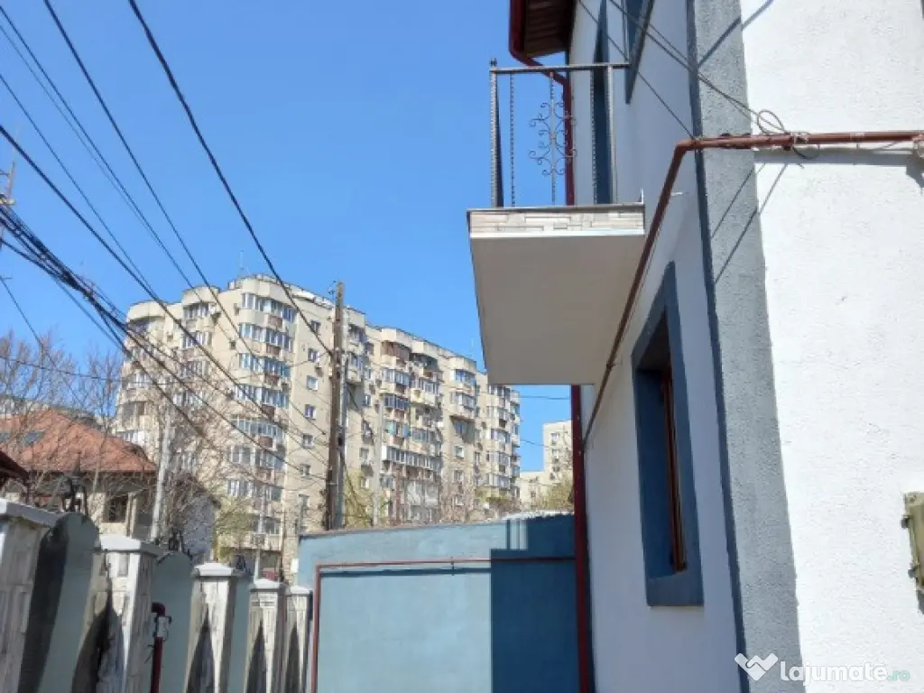 Mihai Bravu, casa spatioasa, 7 camere.