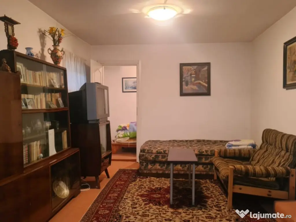 ULTRACENTRAL - teren aprox.938 mp cu casa batraneasca la 280 