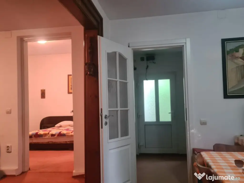 ULTRACENTRAL - teren aprox.938 mp cu casa batraneasca la 280 