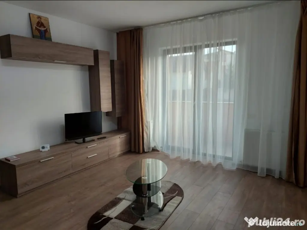 Garsoniera ultracentrala zona piata 700 