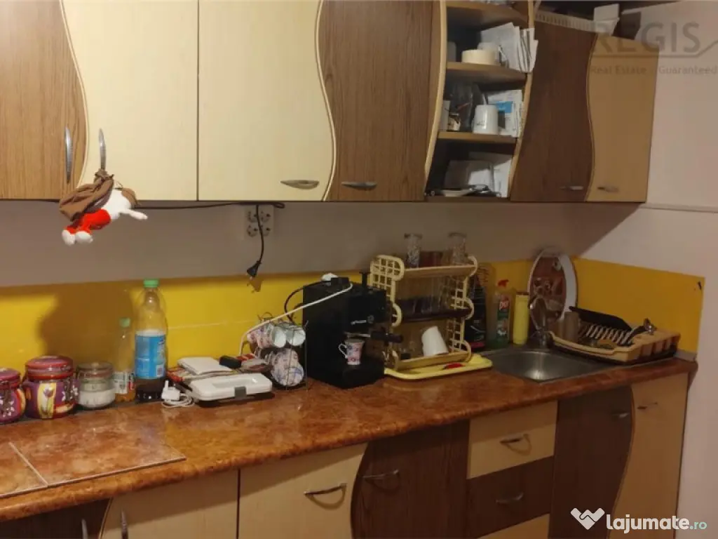 Apartament 2 camere semidecomandat Brosteni Buzau 