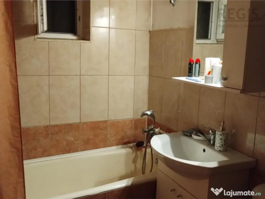 Apartament 2 camere semidecomandat Brosteni Buzau 