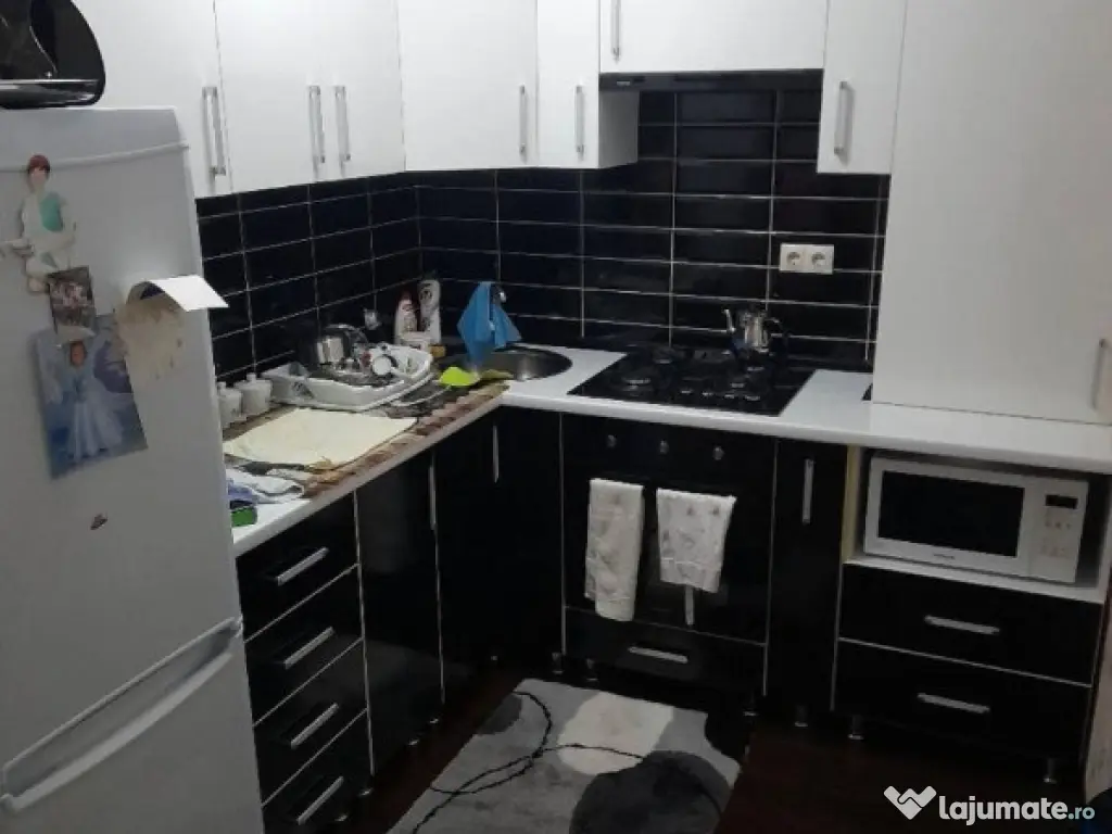 De inchiriat apartament 2 camere zona Centrala