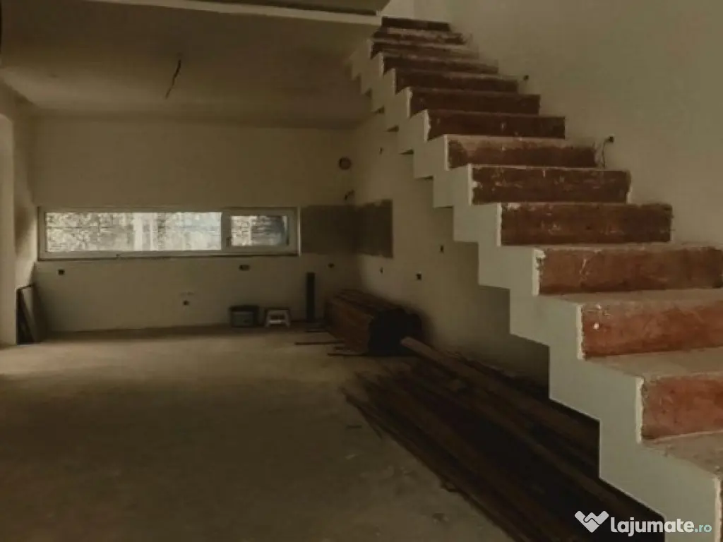 Ansamblucase lux, 4 camere, 120mp utili, panorama superba z 