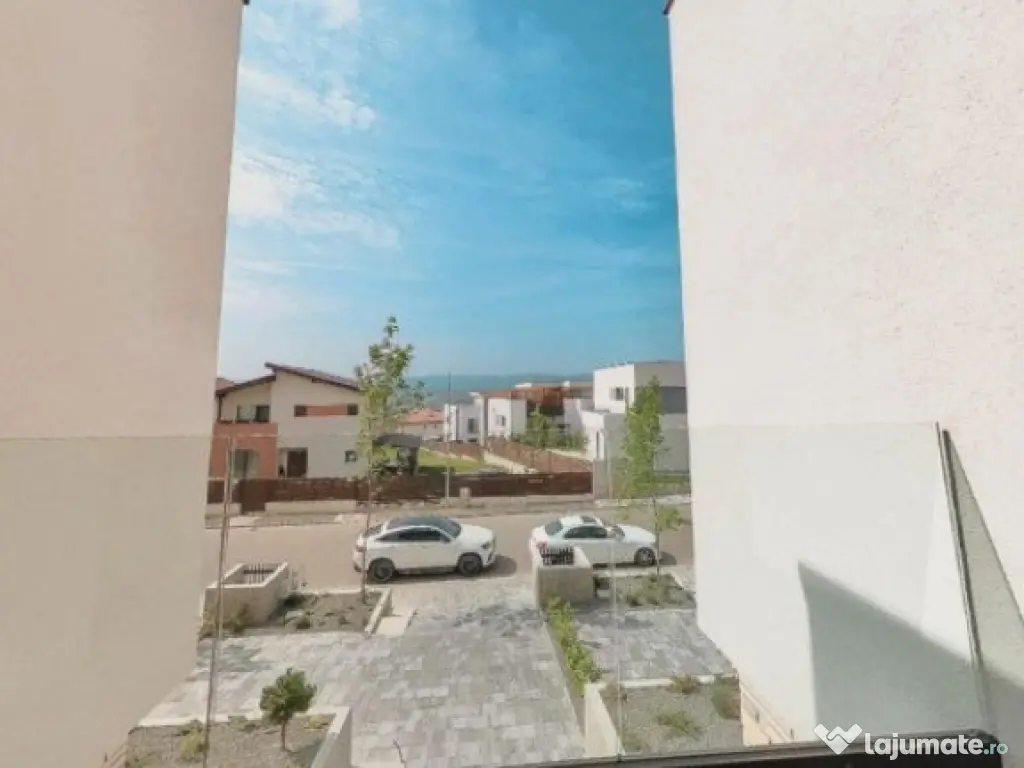 Ansamblucase lux, 4 camere, 120mp utili, panorama superba z 