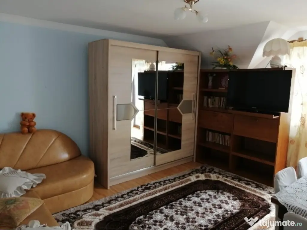 Casa/Vila ( P + Etaj + Pod ) sistem duplex - Zona Sf.Ilie 