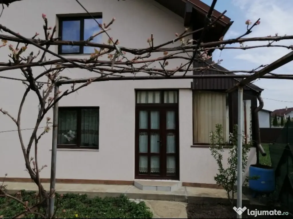 Casa/Vila ( P + Etaj + Pod ) sistem duplex - Zona Sf.Ilie 