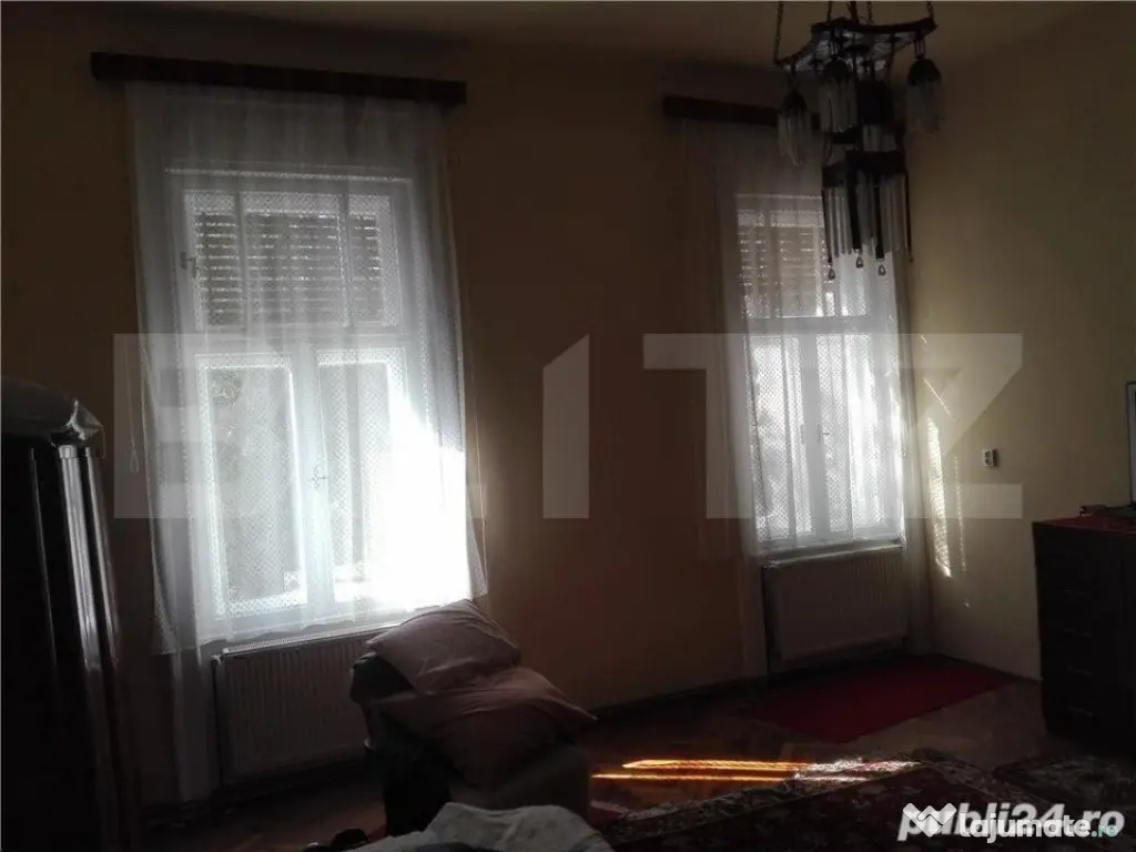 Casa individuala 220 mp, teren 2100 mp, zona Titulescu