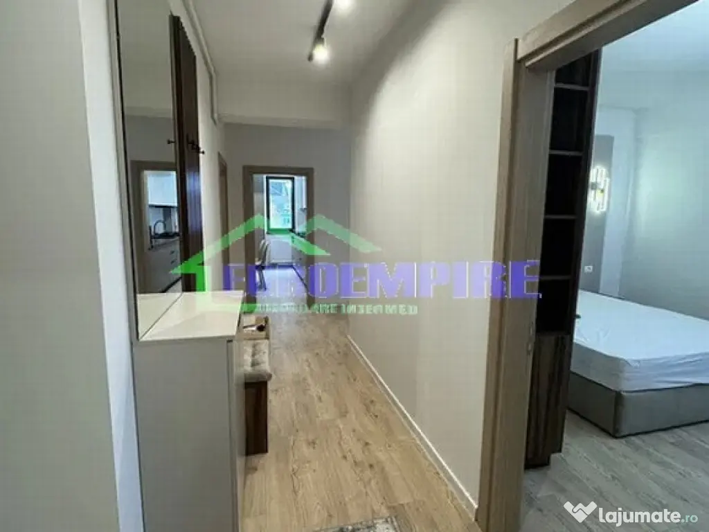 Apartament 3 camere de inchiriat zona Campus, BLOC NOU 