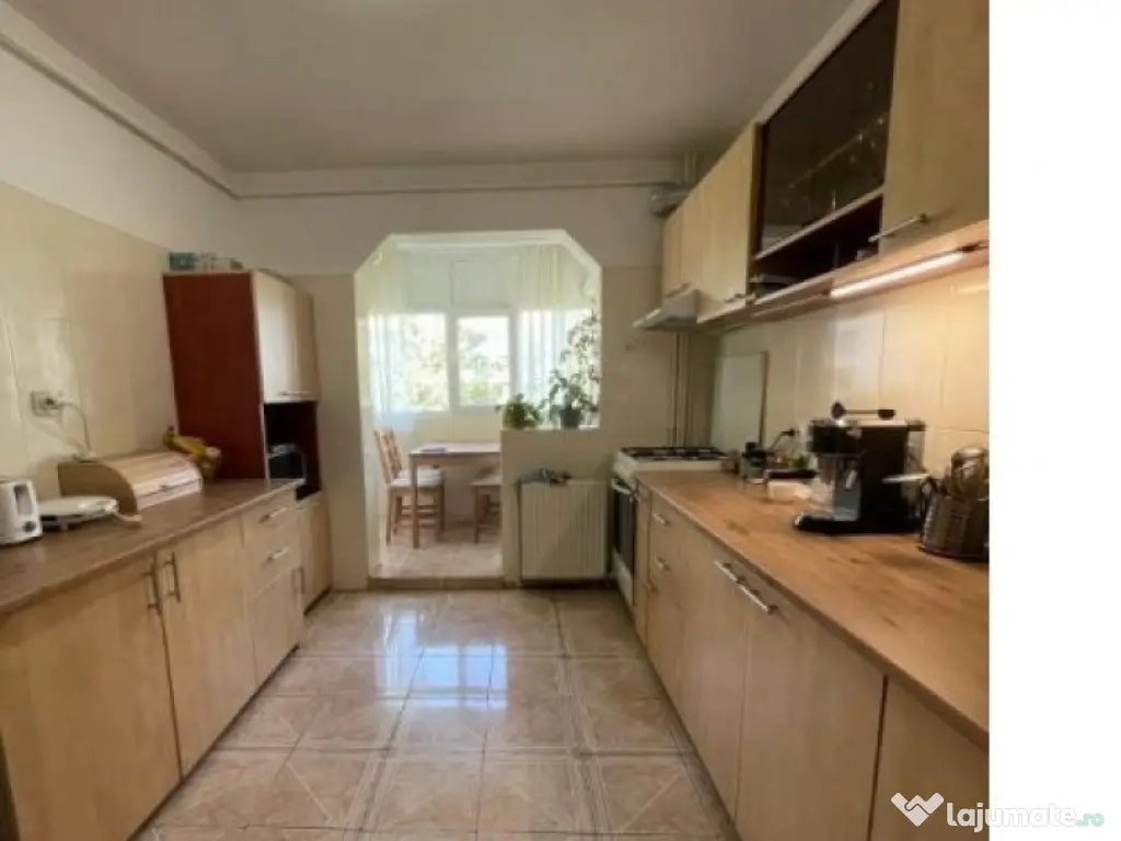 Apartament 4 camere, zona Constantin Brancoveanu