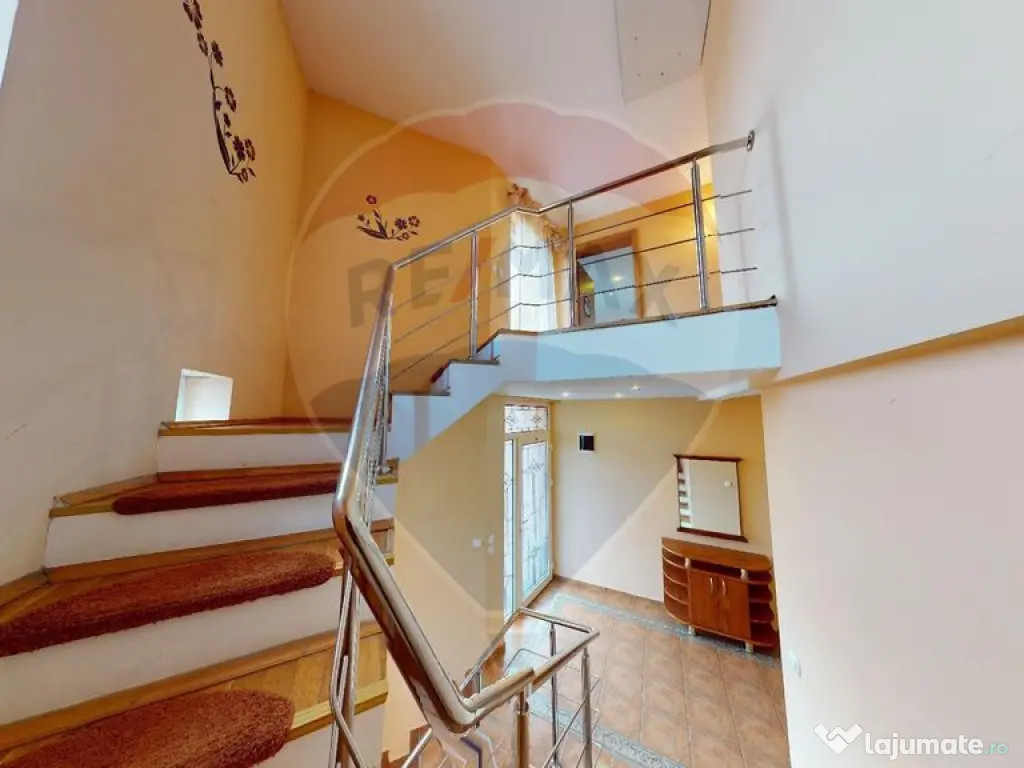 Vila individuala de inchiriat in Sibiu, cu teren de 1.000 mp 