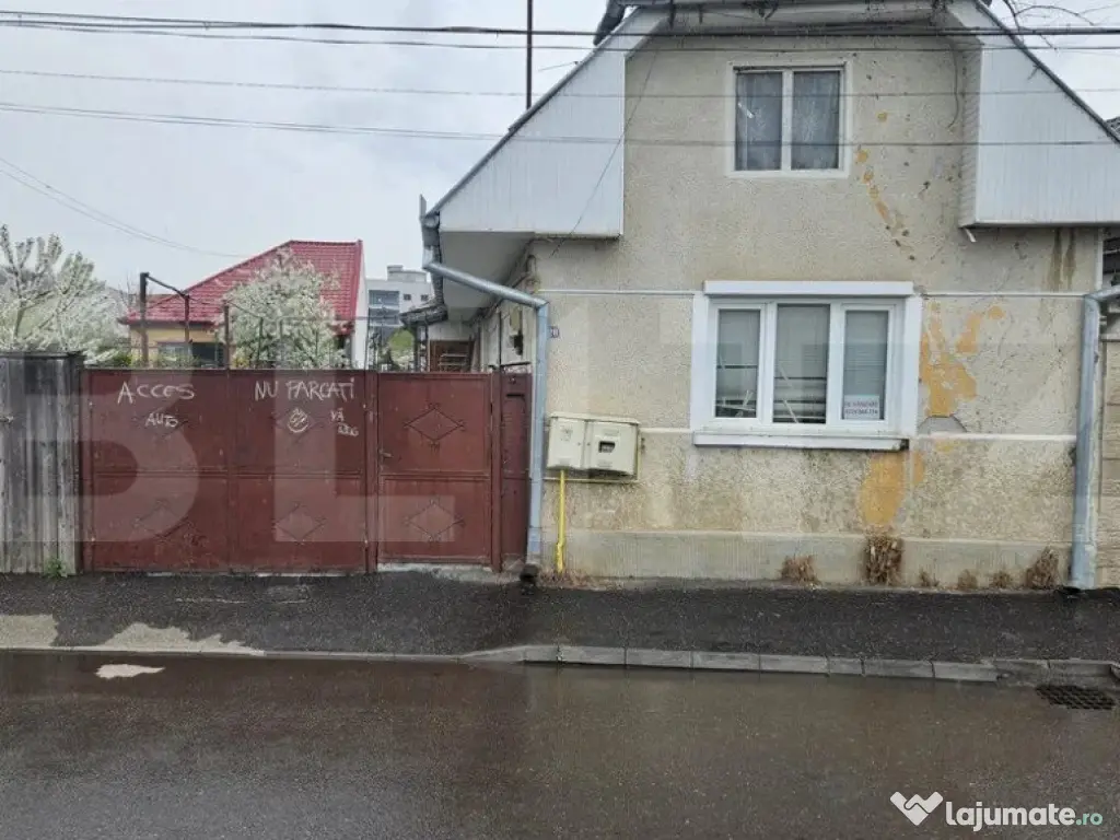 Casa cu 3 camere, zona 7 Noiembrie