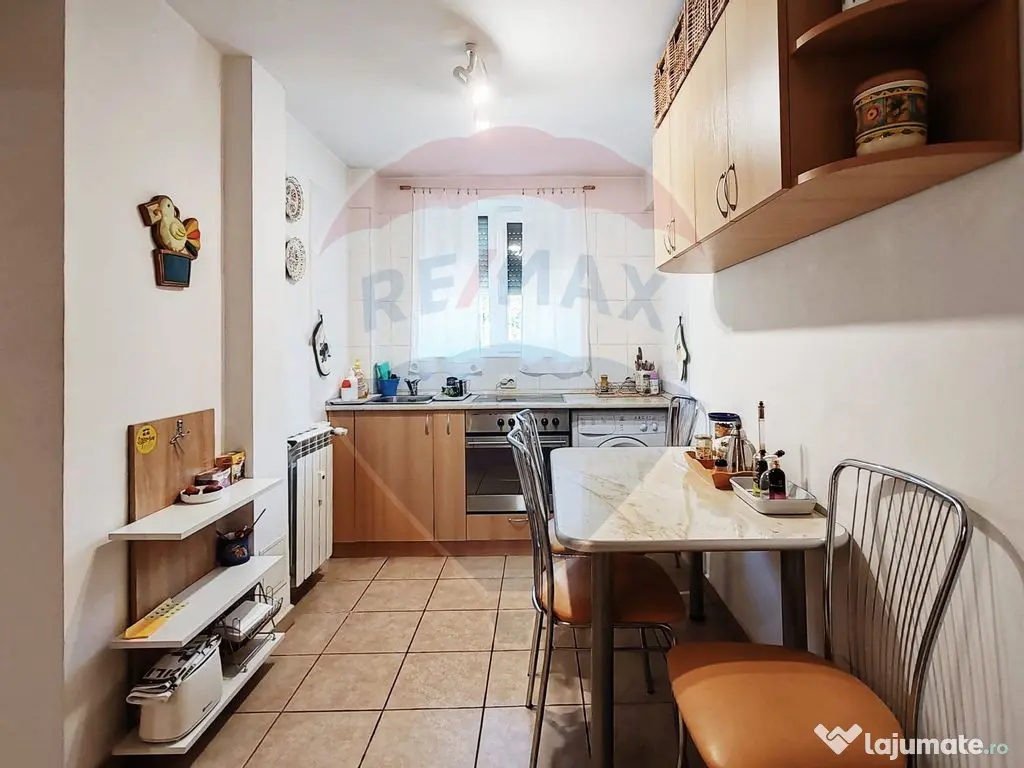 Apartament cu 2 camere de închiriat, ultracentral, parcu... 