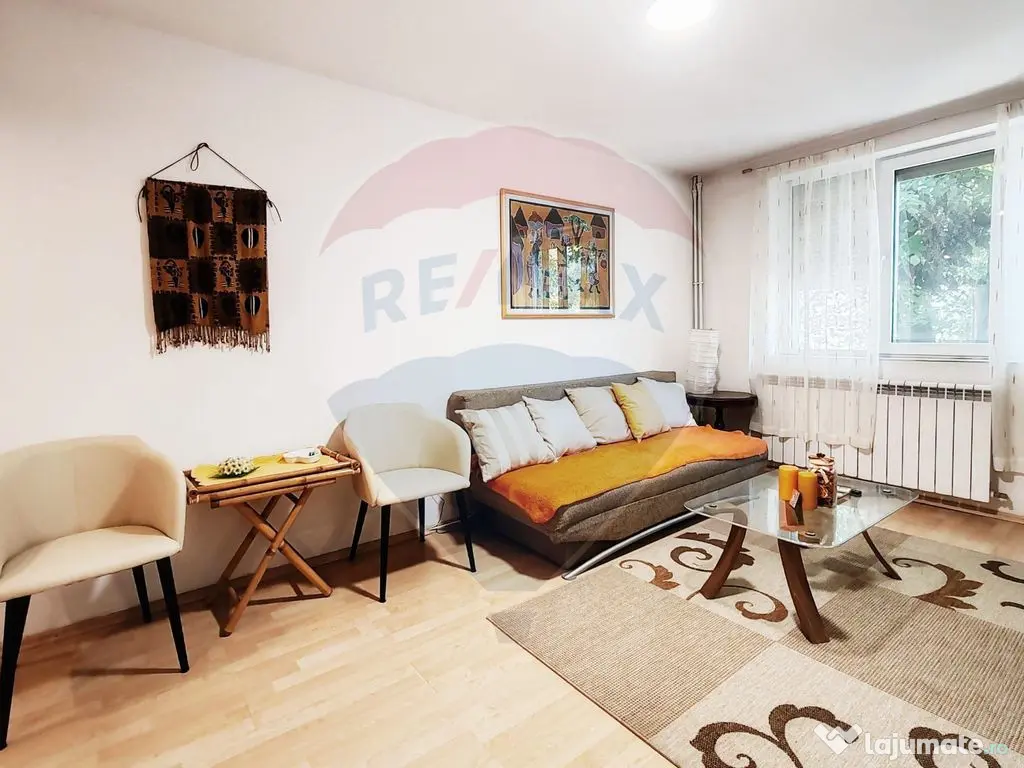 Apartament cu 2 camere de închiriat, ultracentral, parcu... 