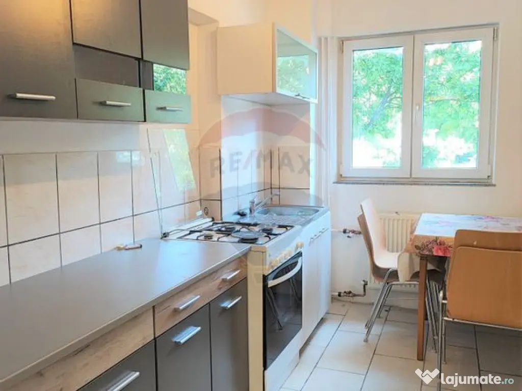 Apartament 2 Camere, de Închiriat, Lacul Roșu, Rogerius... 