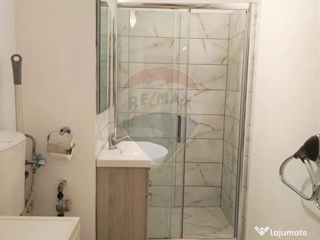 Apartament 2 Camere, de Închiriat, Lacul Roșu, Rogerius... 
