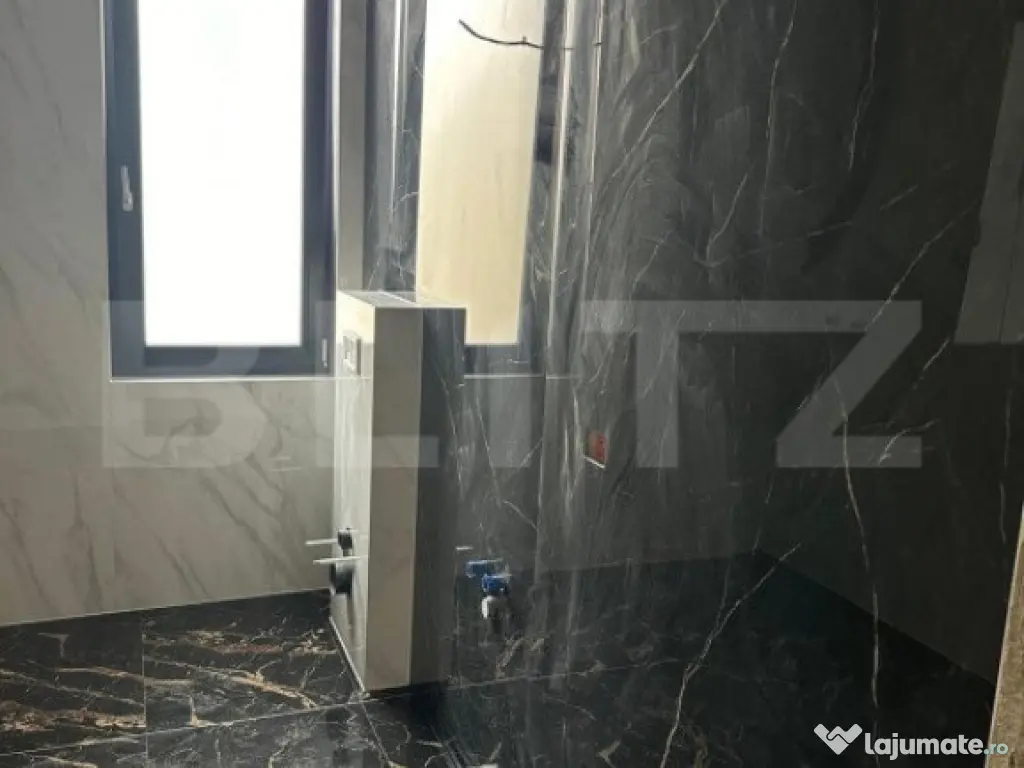 Apartament 3 camere, semidecomandat, 72 mp utili, oras Vatra