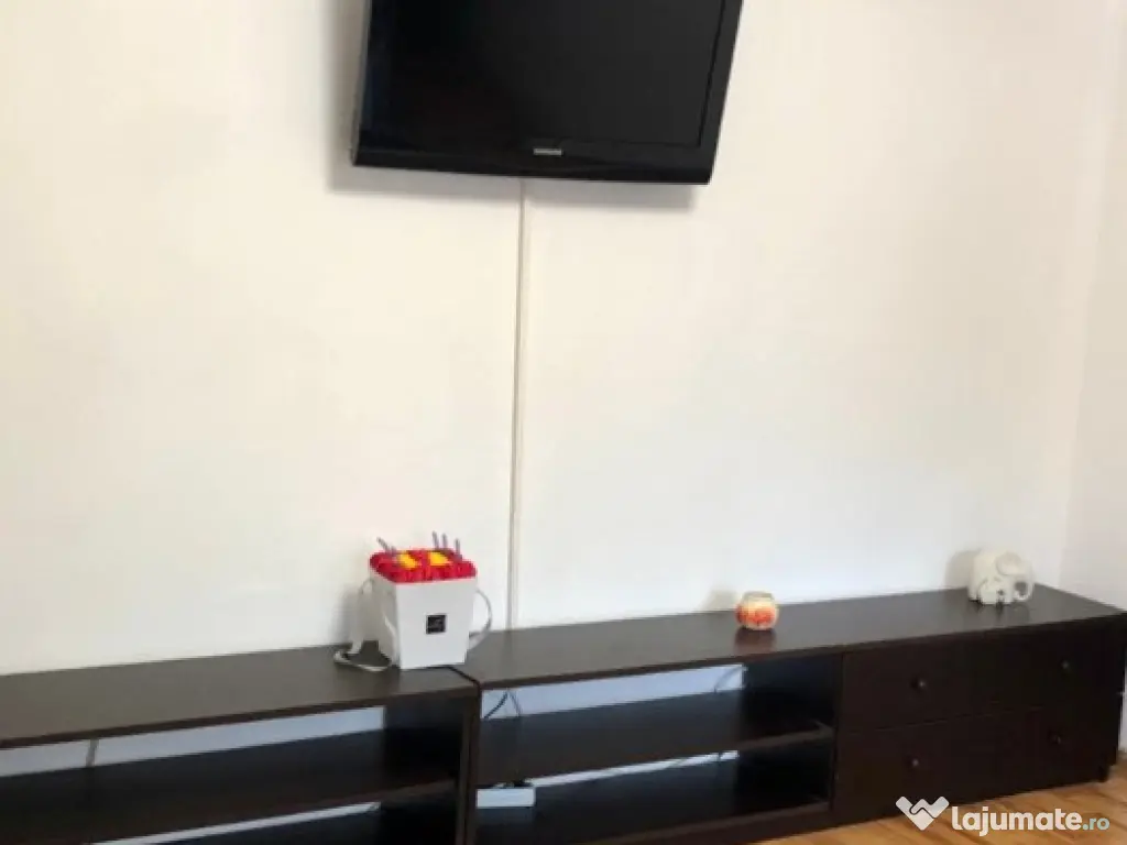 Garsoniera zona Gorjului 