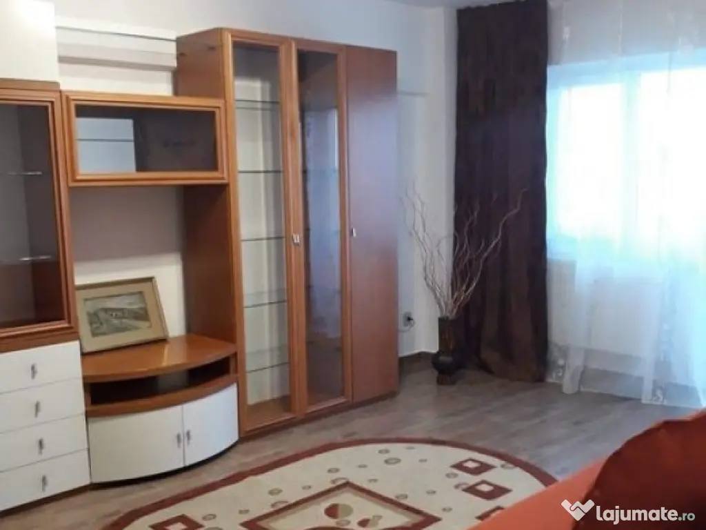 2 camere zona Eminescu 