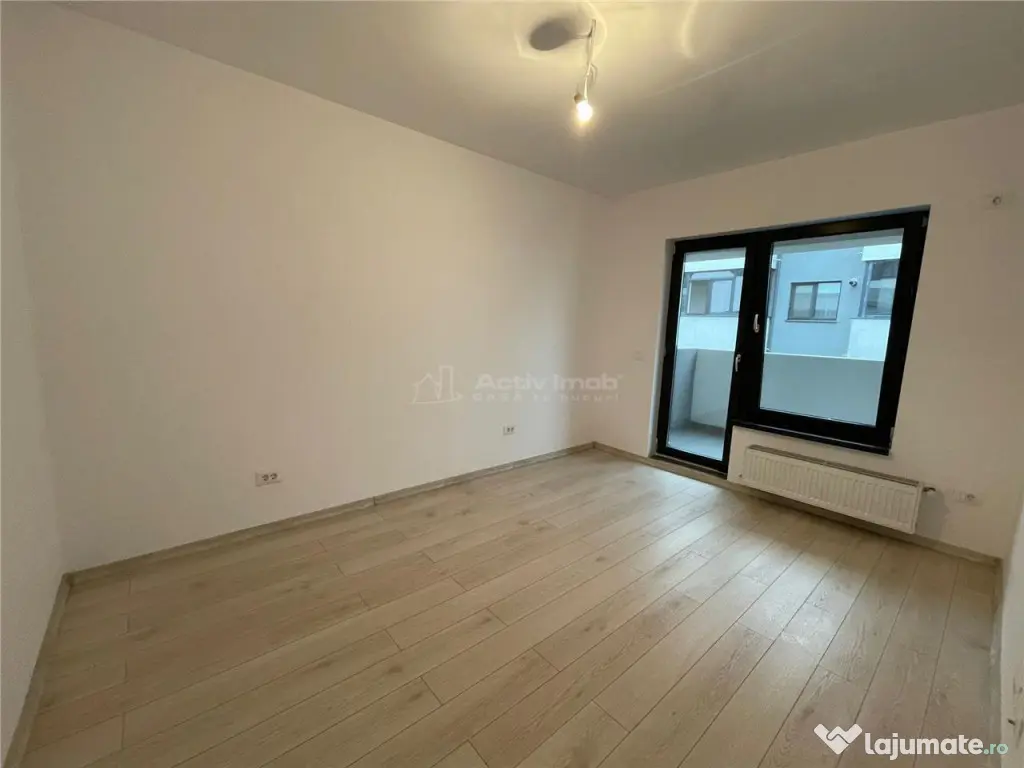 Apartamente cu 2 camere-Pozitie excelenta-Lift-Stb-Mutare im 