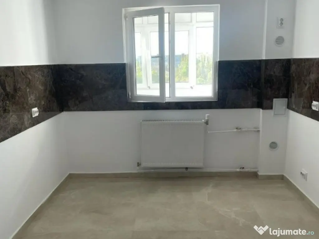 Titan, Piata Salajan, Apartament 3 camere, Complet Renovat!